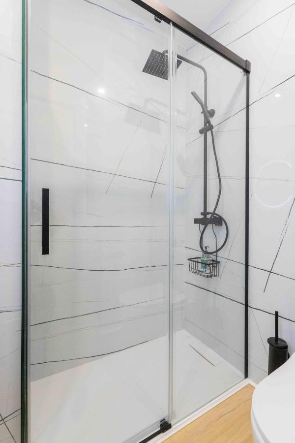 Apartament Bilbao Chic Barrena Old Town Zewnętrze zdjęcie