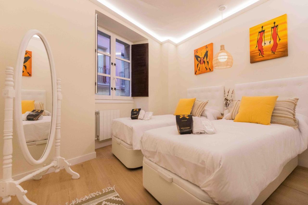 Apartament Bilbao Chic Barrena Old Town Zewnętrze zdjęcie