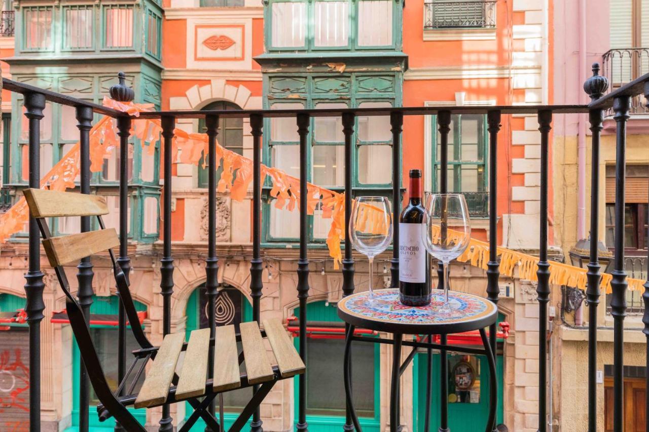 Apartament Bilbao Chic Barrena Old Town Zewnętrze zdjęcie